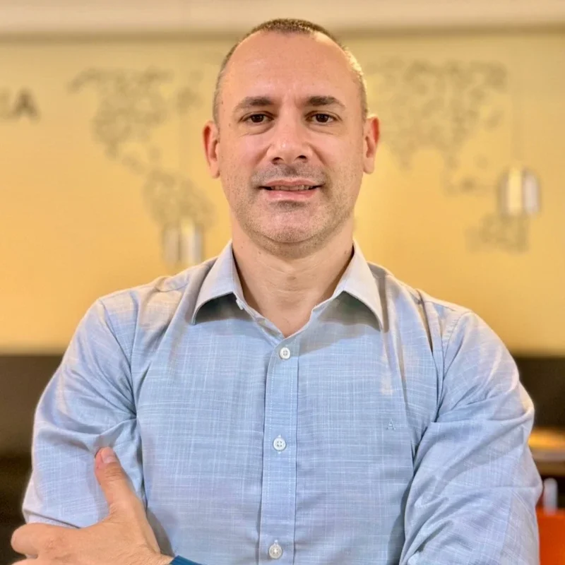 ALEXANDRE QUADROS