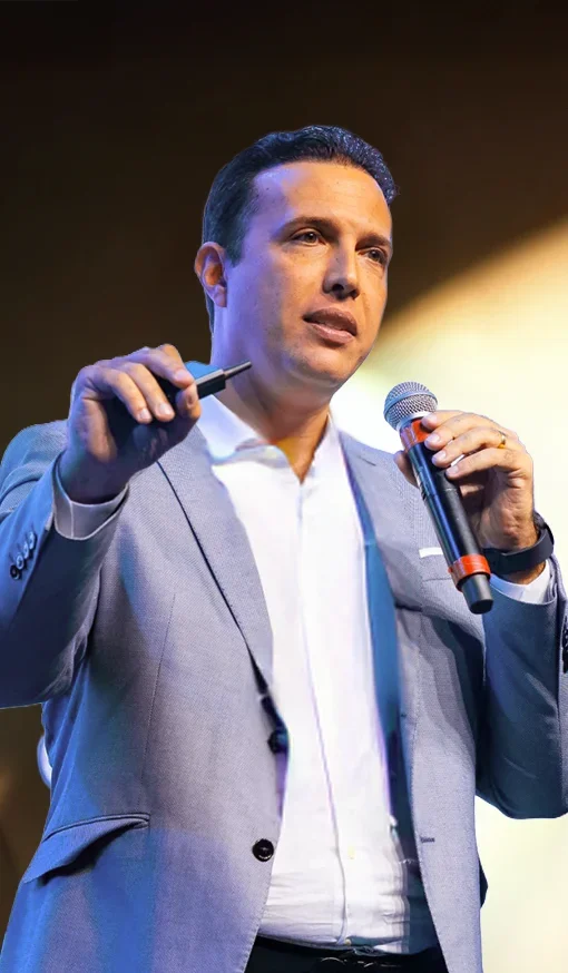 Gustavo Donato
