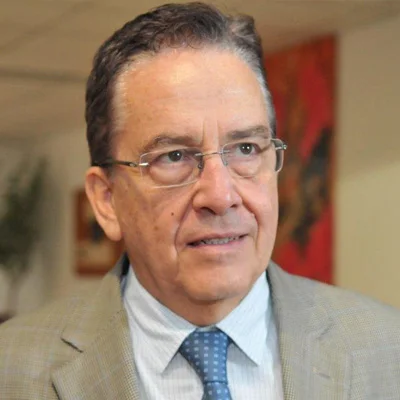 Paulo Rabello de&hellip;